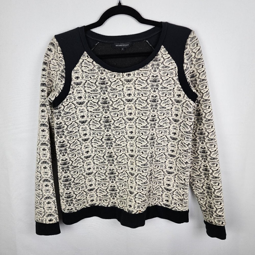 Second Female Snake Skin Crew Neck Sweater S